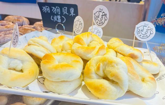 探究哪种狗最具食量大（狗类食量大的原因及相关注意事项）
